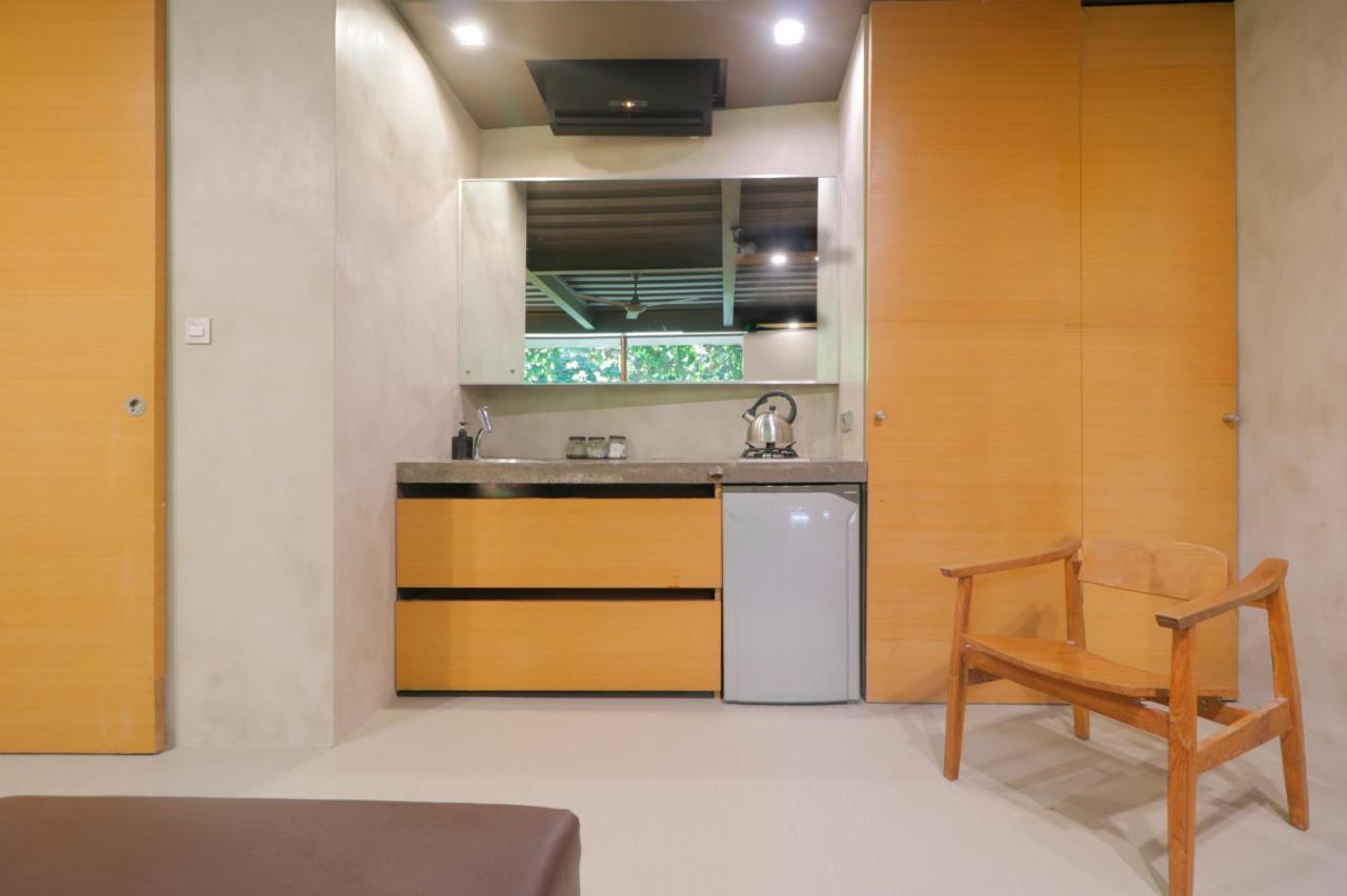 Clio Apartment Seminyak  Luaran gambar